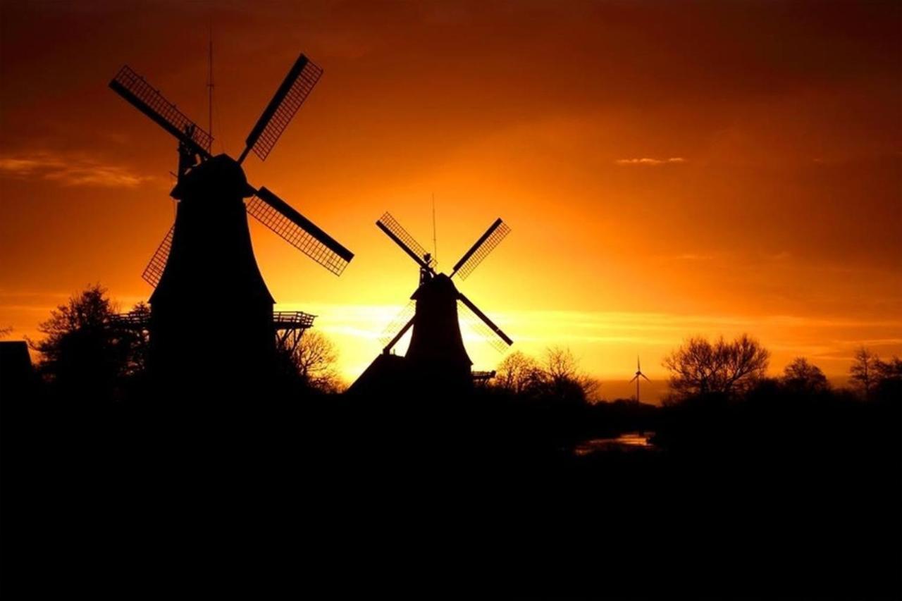 Ferienhaus Iljo Greetsiel Exteriör bild